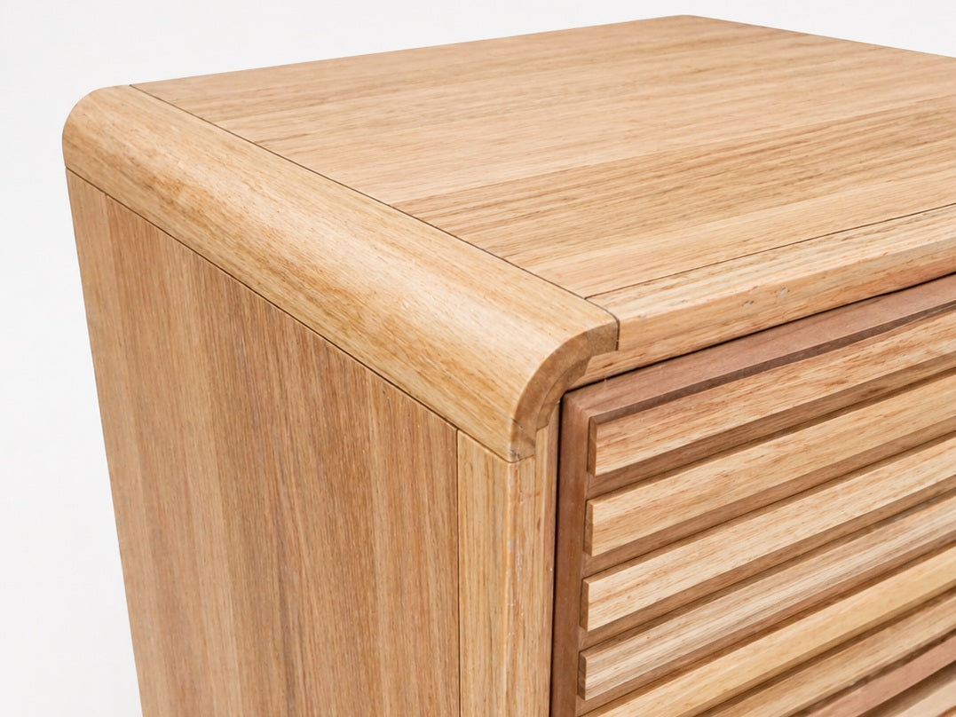 Yarra Dresser Base